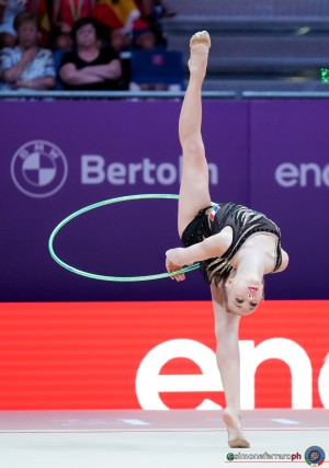 aa q karbanov helene fra ph simone ferraro sfa06033 copia